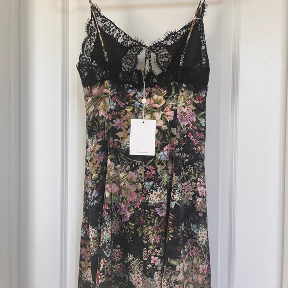 NWT Miss Circle Floral Silk and Lace Mini Dress Size S - Picture 3 of 5